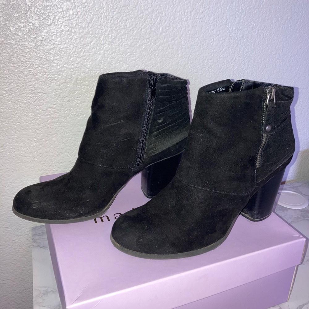 Madden Girl Sueded Black Booties - 8.5